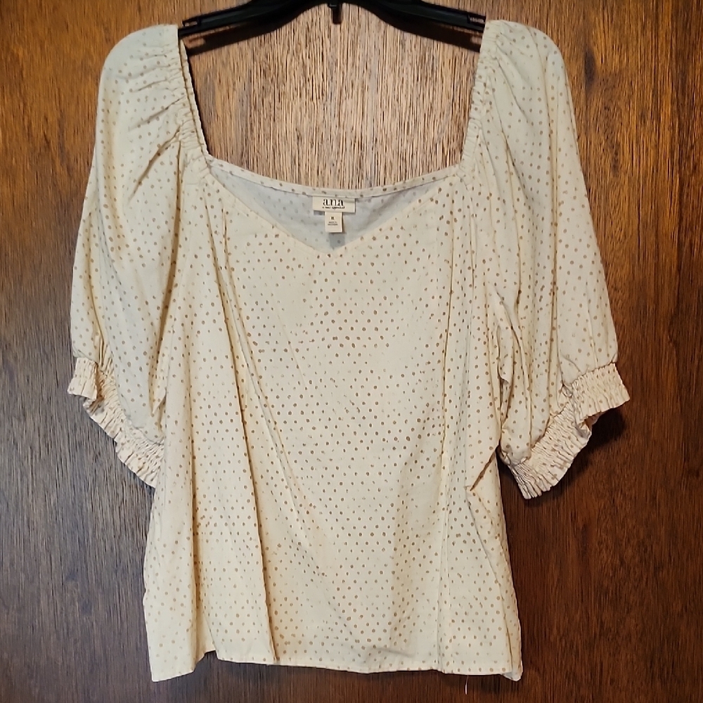 a.n.a Cream Blouse with Dot Pattern